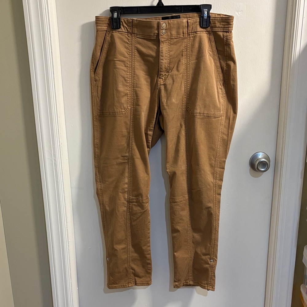 White House Black Market Tan Cargo Pants